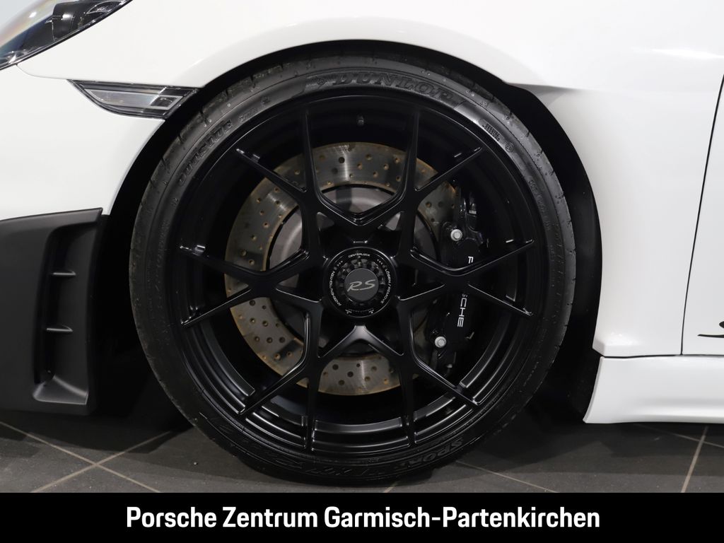 Porsche Boxster 2025