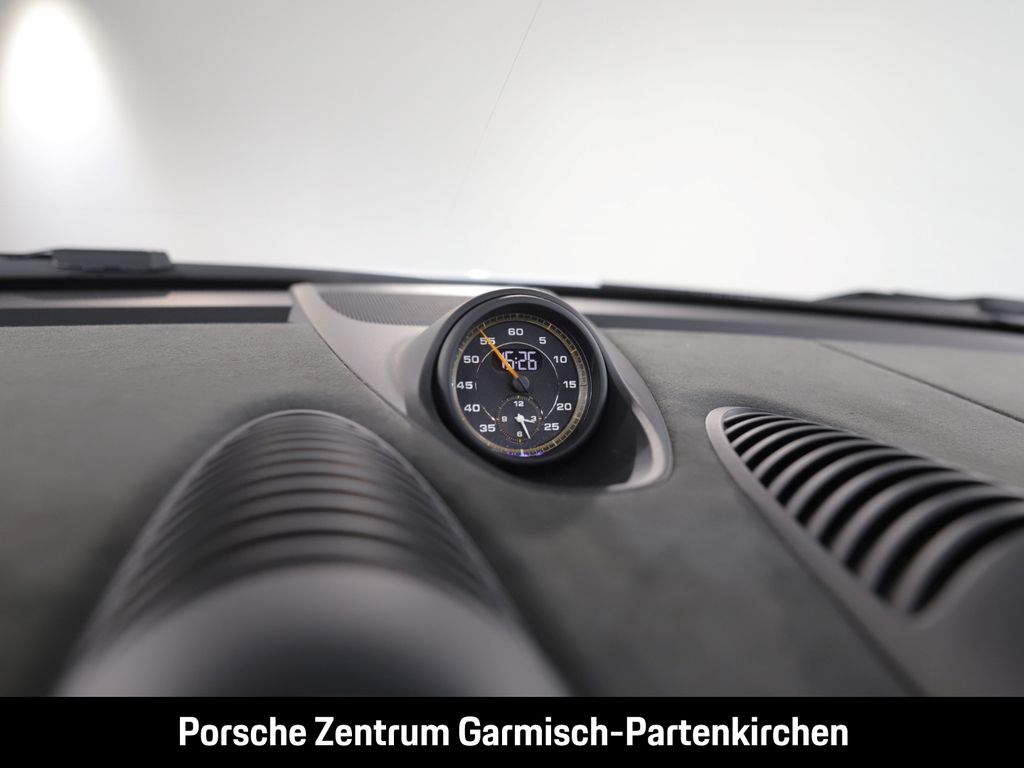 Porsche Boxster 2025