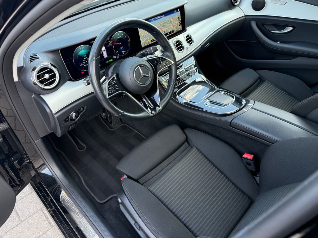 Mercedes-Benz E 300 2021