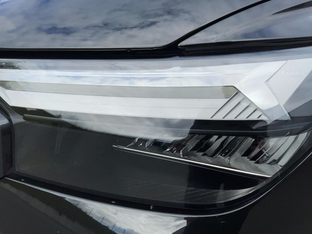 Audi Q4 e-tron 2023