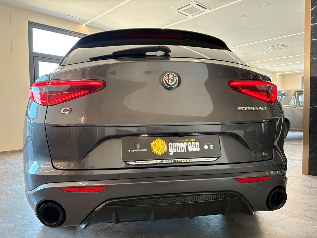 Alfa Romeo Stelvio 2022