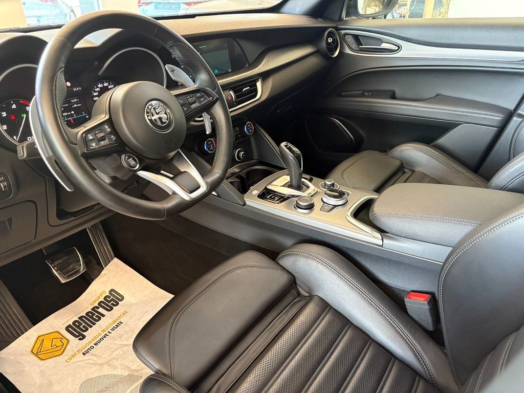 Alfa Romeo Stelvio 2022