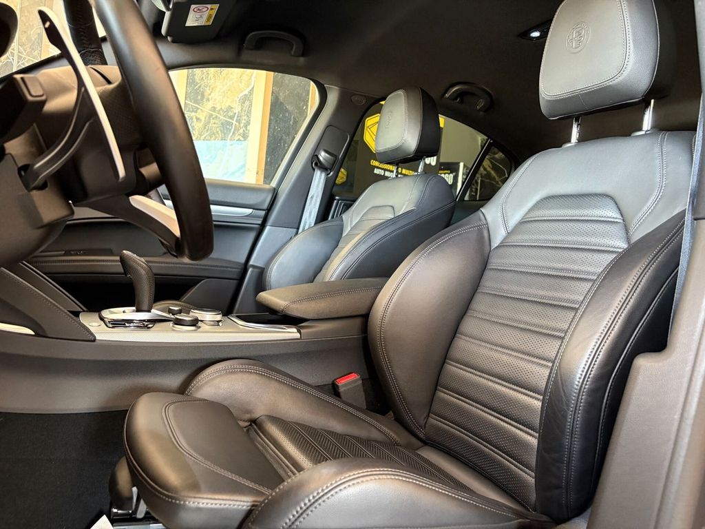 Alfa Romeo Stelvio 2022