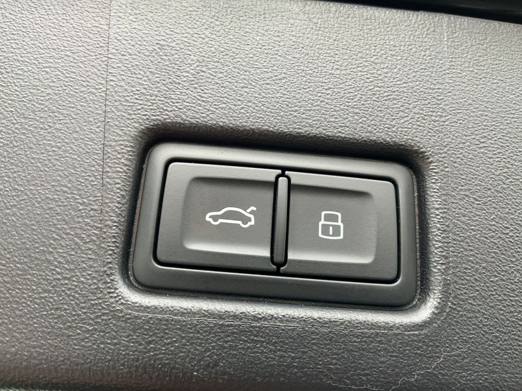 Audi Q4 e-tron 2023