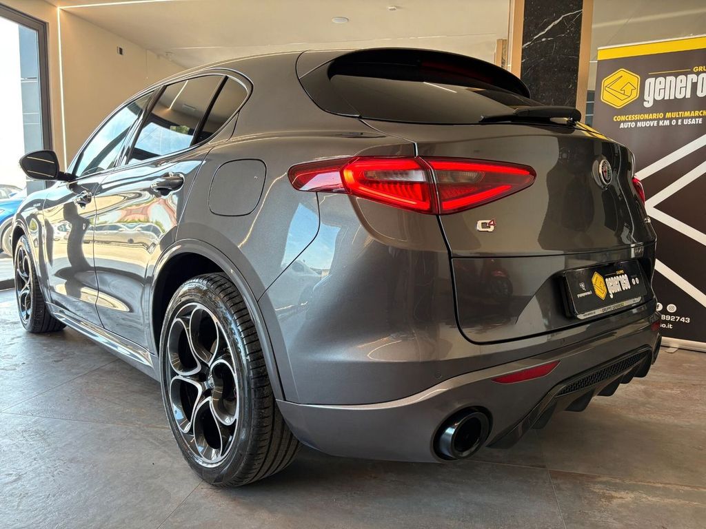 Alfa Romeo Stelvio 2022