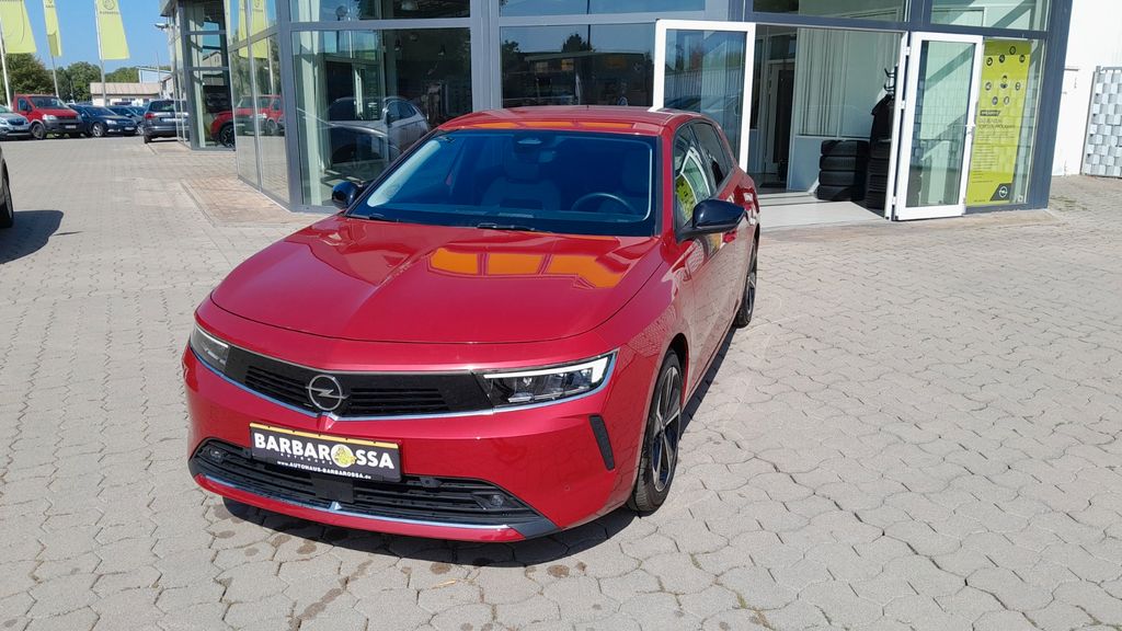 Opel Astra 2022