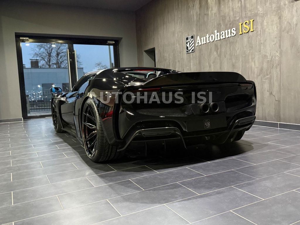 Ferrari 296 GTS 2024