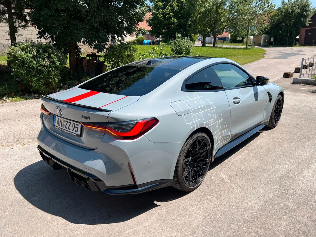 BMW M4 2024