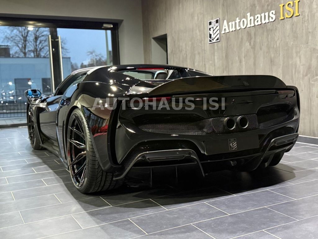 Ferrari 296 GTS 2024