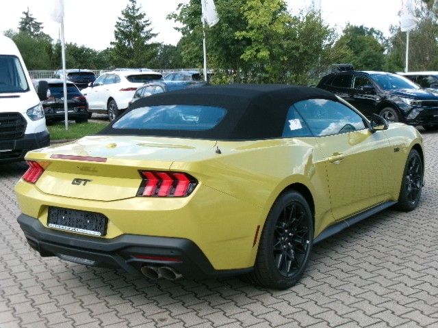 Ford Mustang 2025