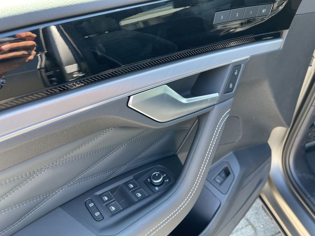 Volkswagen Touareg 2025