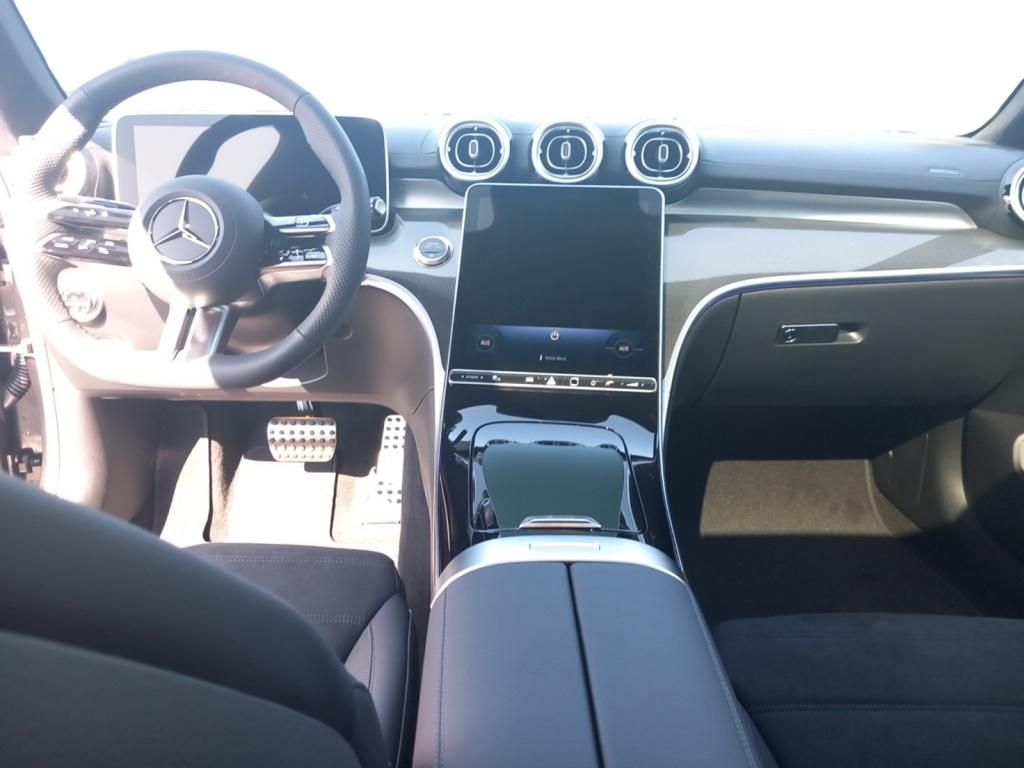 Mercedes-Benz CLE 200 2025