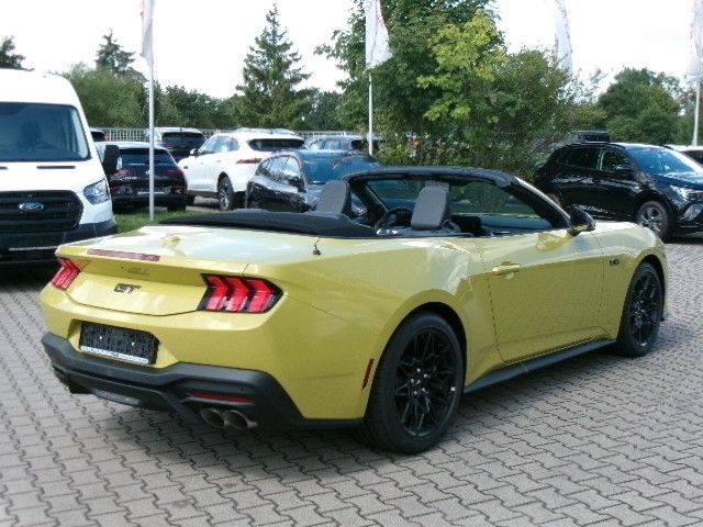 Ford Mustang 2025