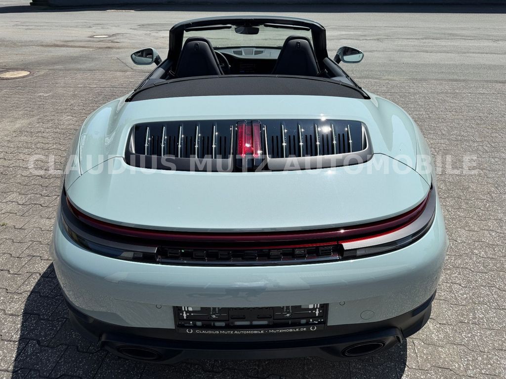 Porsche 992 2025