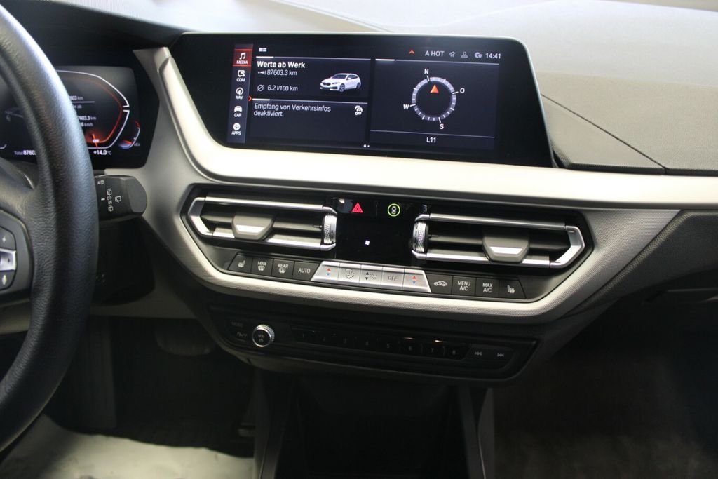 BMW 116 2022