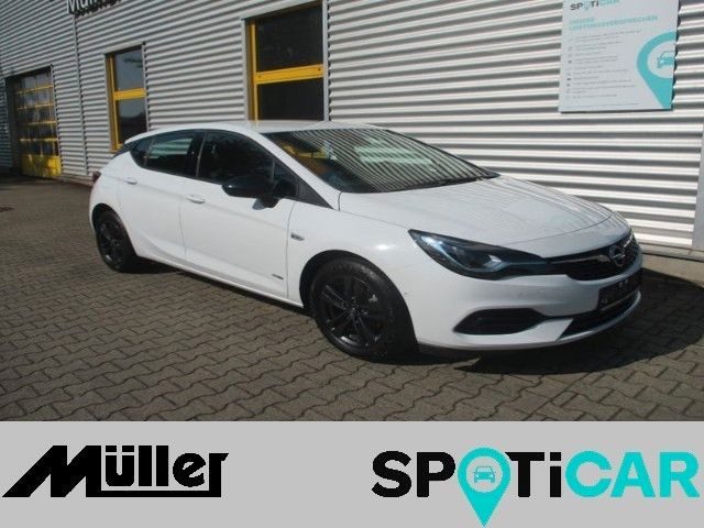 Opel Astra 2021