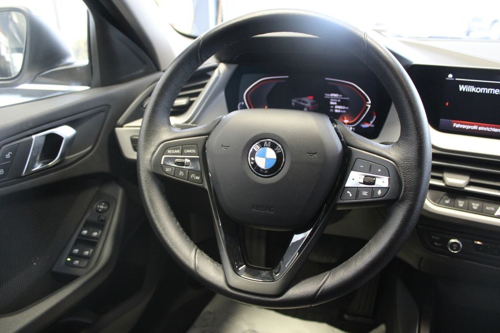 BMW 116 2022