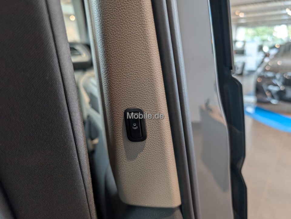 Volkswagen T7 Multivan 2024