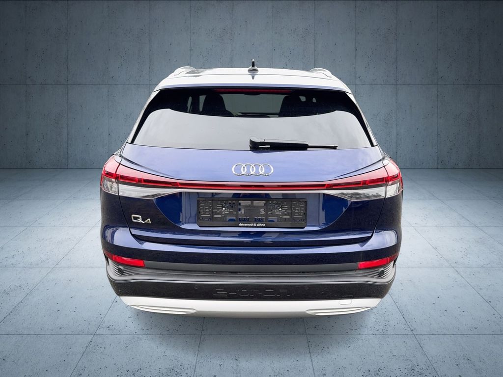 Audi Q4 e-tron 2024