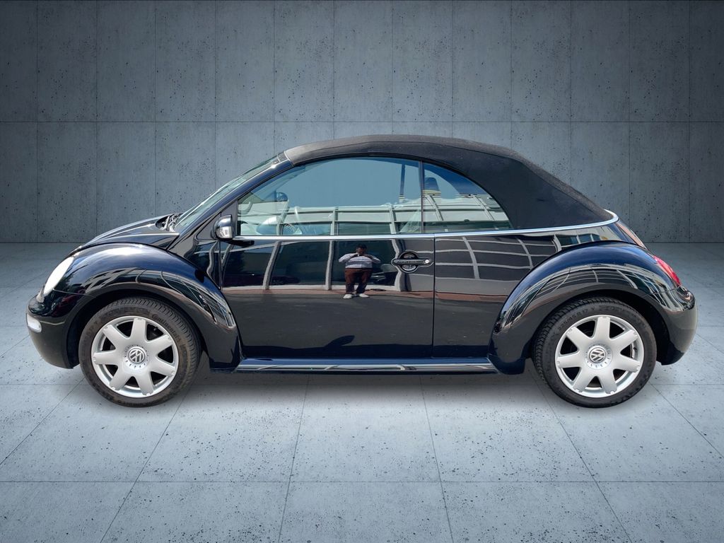 Volkswagen New Beetle 2003