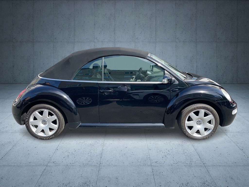 Volkswagen New Beetle 2003