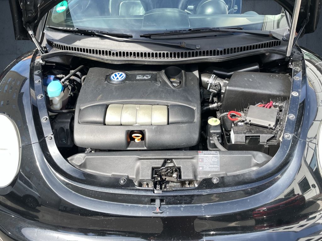 Volkswagen New Beetle 2003