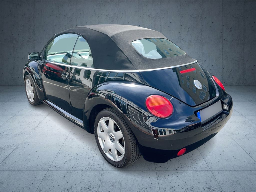 Volkswagen New Beetle 2003