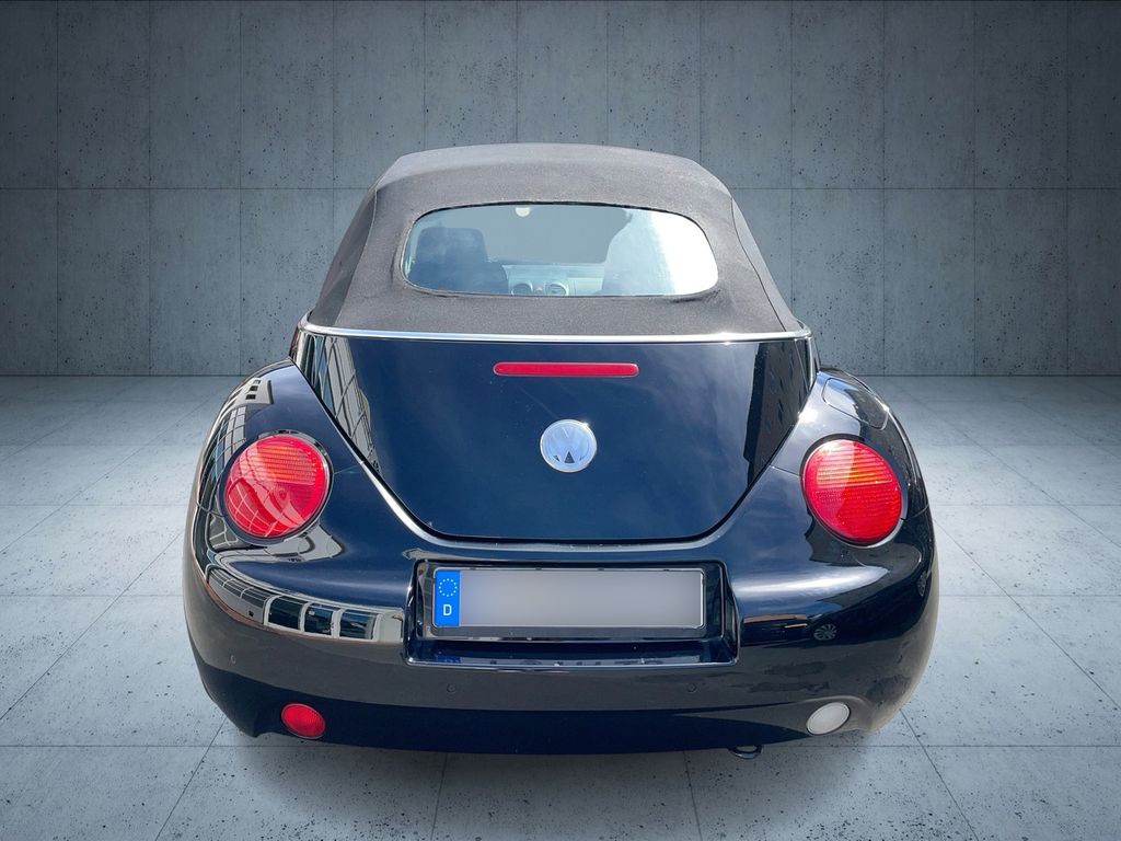 Volkswagen New Beetle 2003