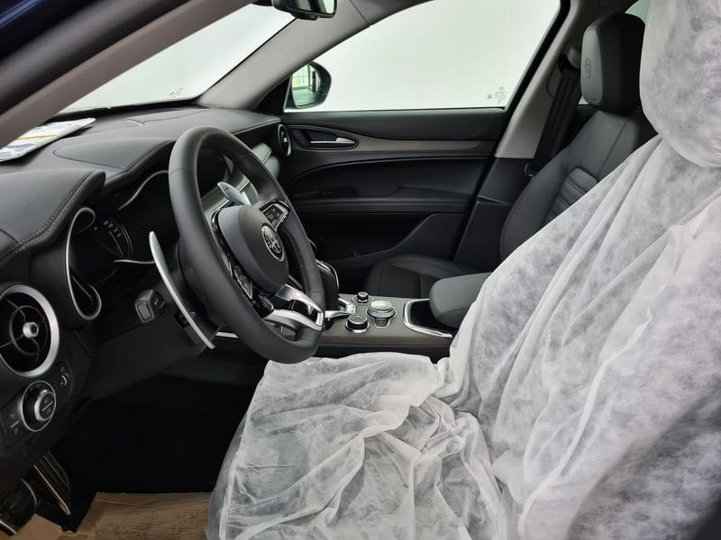 Alfa Romeo Stelvio 2021