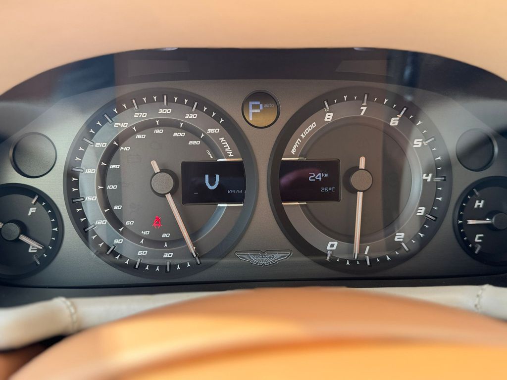 Aston Martin Vanquish 2018