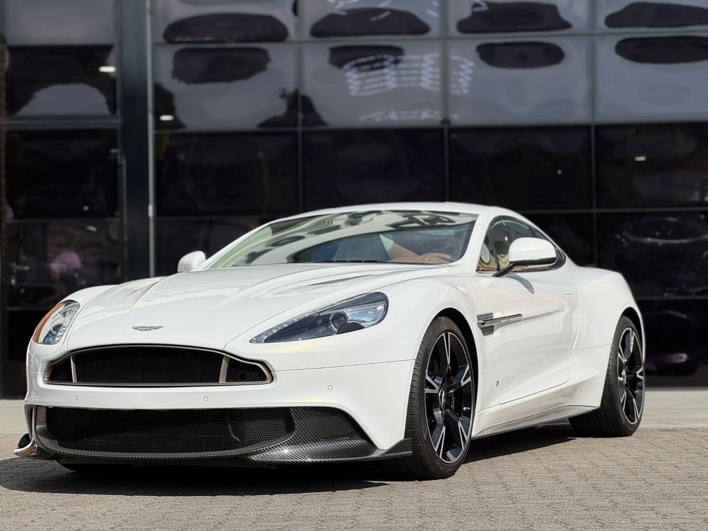 Aston Martin Vanquish 2018