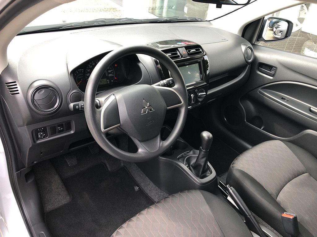 Mitsubishi Space Star 2024