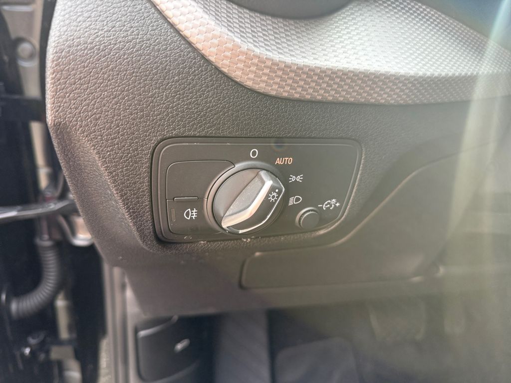 Audi Q2 2024