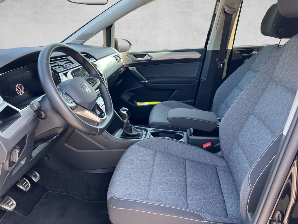 Volkswagen Touran 2024