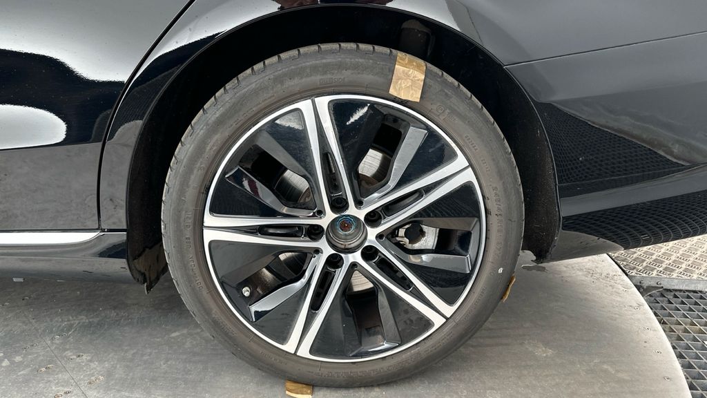 Mercedes-Benz C 300 2021