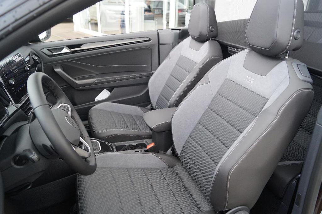 Volkswagen T-Roc 2025