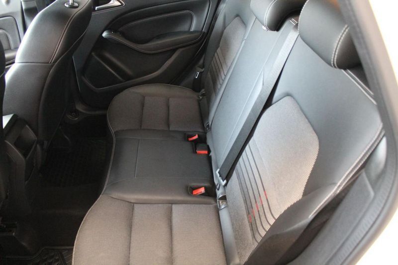 Mercedes-Benz B 180 2017