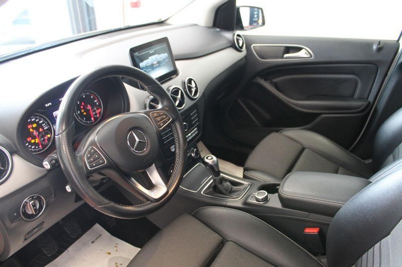 Mercedes-Benz B 180 2017