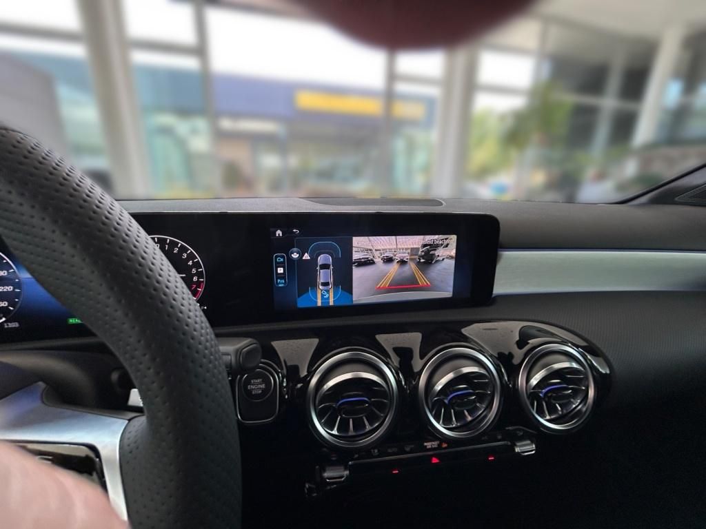 Mercedes-Benz A 250 2025