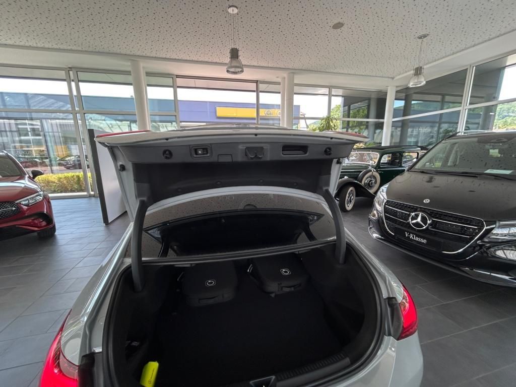 Mercedes-Benz A 250 2025