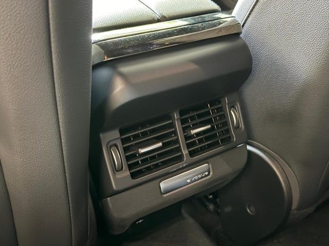 Land Rover Range Rover Evoque 2022
