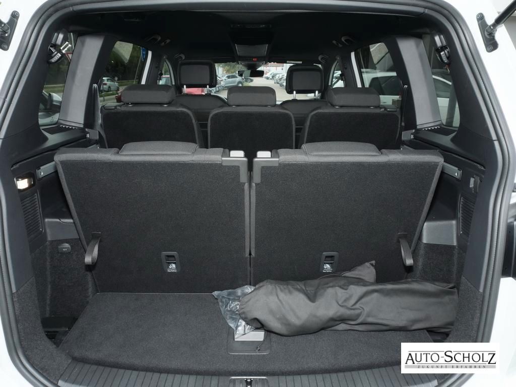 Volkswagen Touran 2024