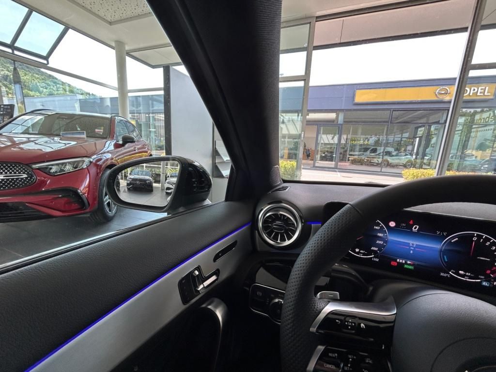 Mercedes-Benz A 250 2025