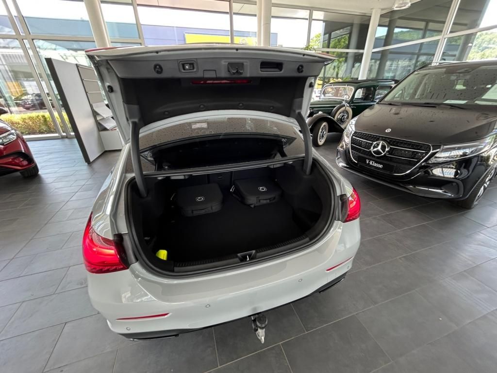 Mercedes-Benz A 250 2025