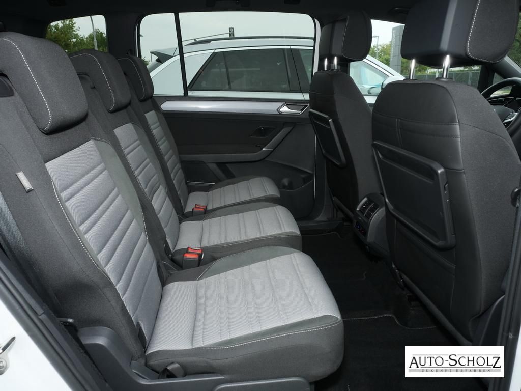 Volkswagen Touran 2024