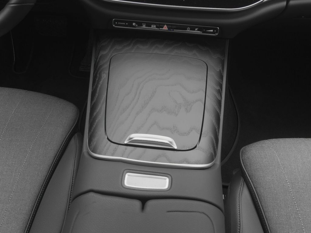 Mercedes-Benz E 220 2023