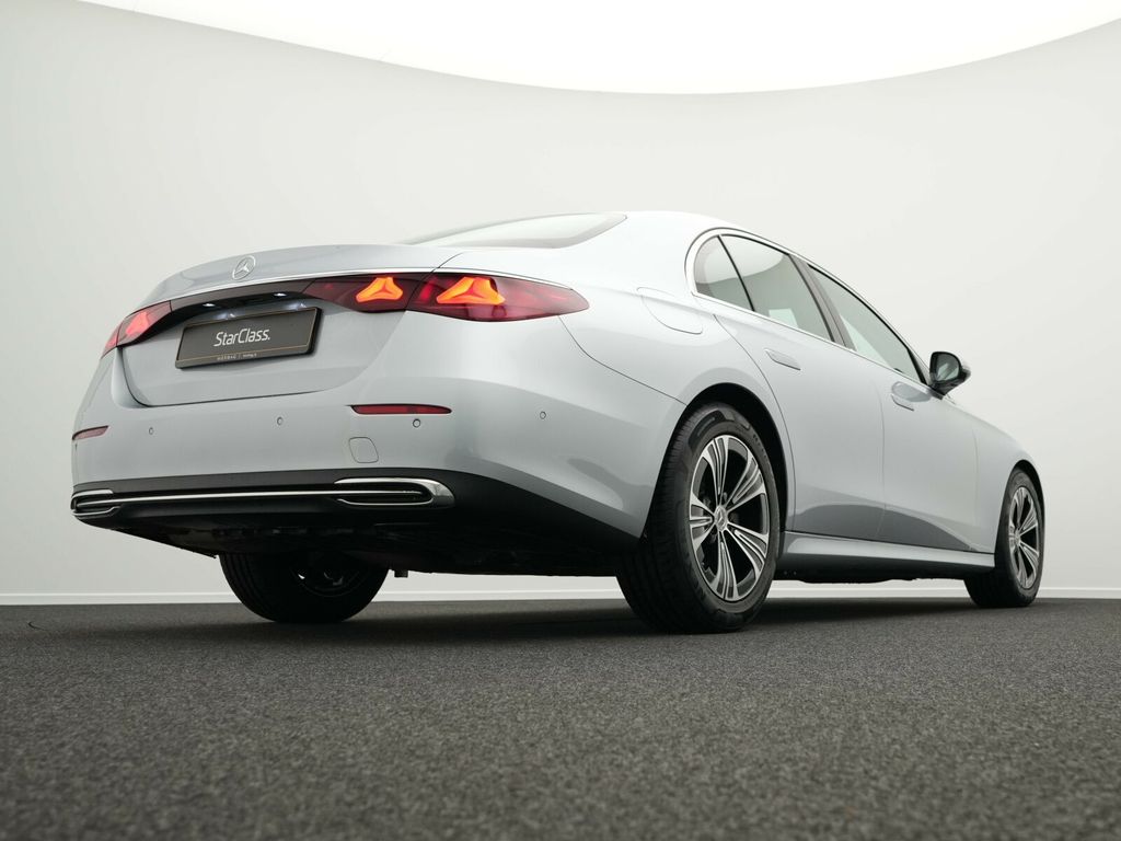 Mercedes-Benz E 220 2023