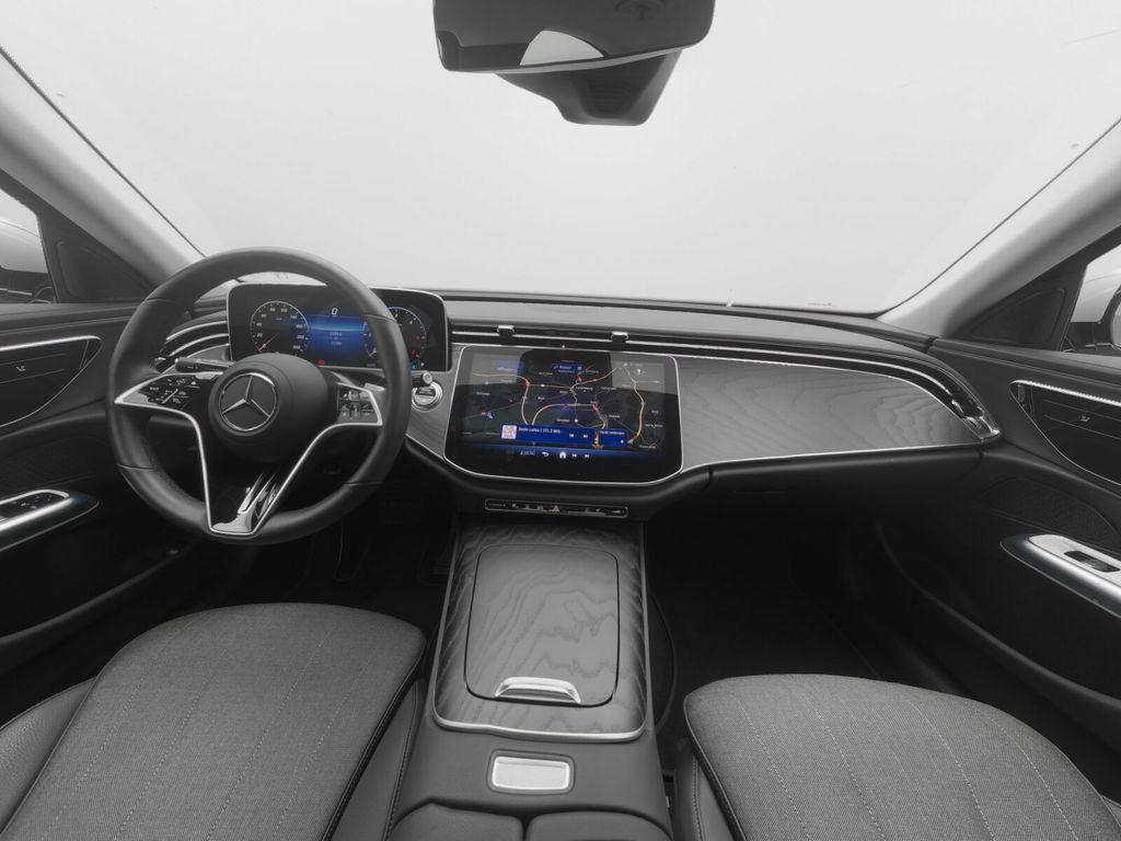 Mercedes-Benz E 220 2023