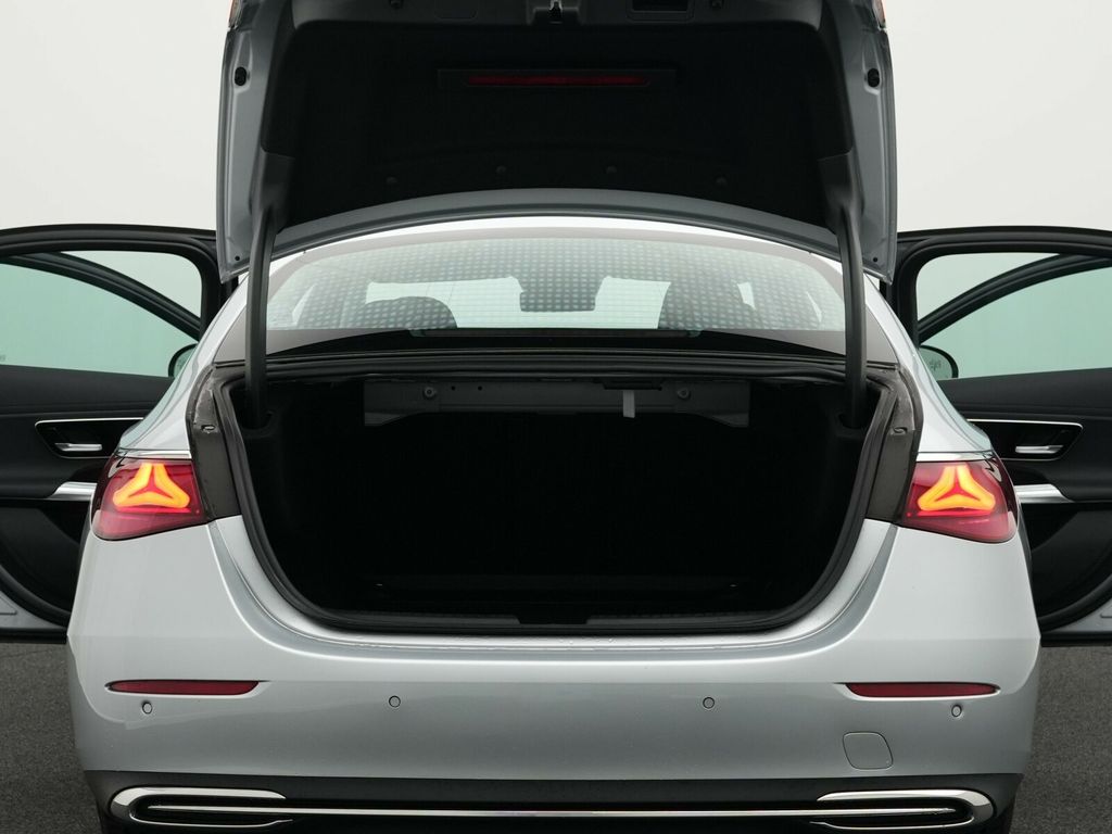 Mercedes-Benz E 220 2023