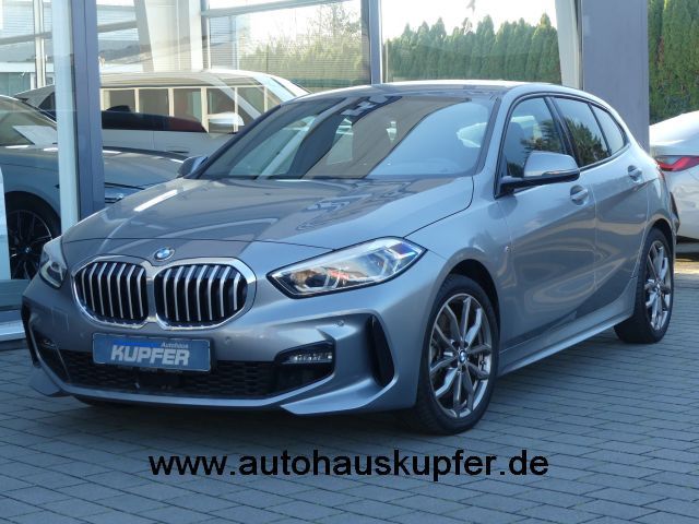 BMW 120 2023
